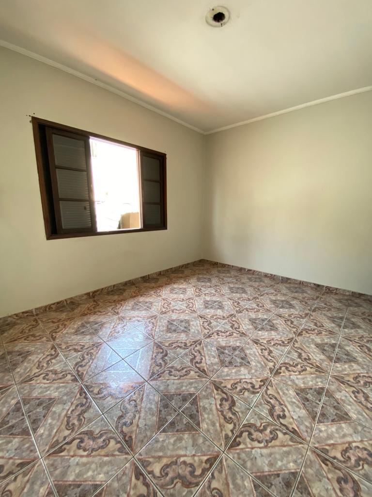 SOBRADO PARA LOCAÇÃO 3 DORMITÓRIOS– ViIa dos Remédios.