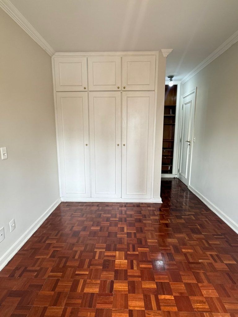 Locação 3 dormitórios (1 suíte) PERDIZES