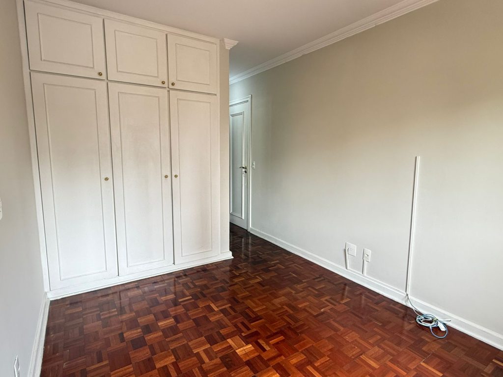 Locação 3 dormitórios (1 suíte) PERDIZES