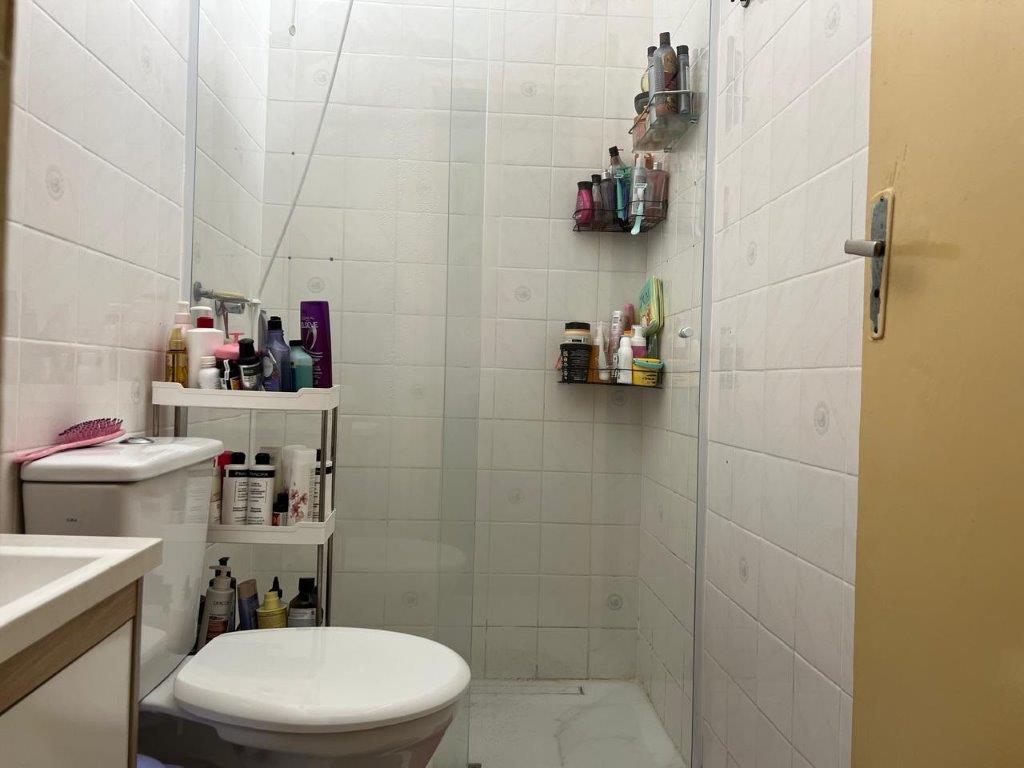 JARDIM REGINA SOBRADO À VENDA COM 2 DORMITÓRIOS E 2 VAGAS DE GARAGEM