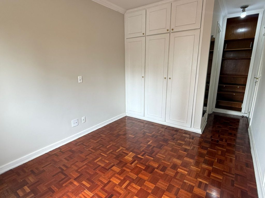 Locação 3 dormitórios (1 suíte) PERDIZES