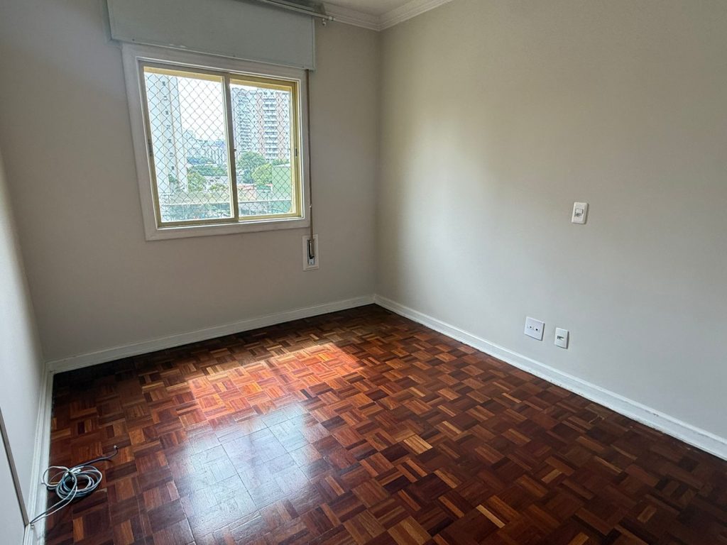 Locação 3 dormitórios (1 suíte) PERDIZES