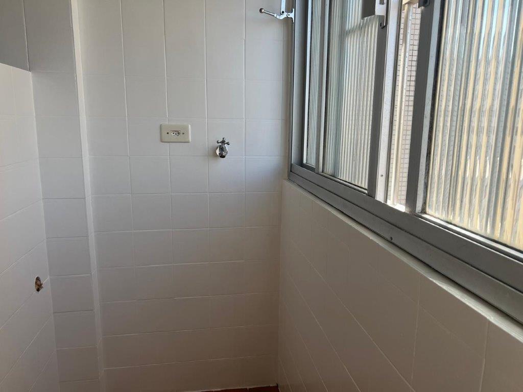 POMPÉIA APARTAMENTO PARA ALUGAR DE UM QUARTO, COM VAGA FIXA E COBERTA