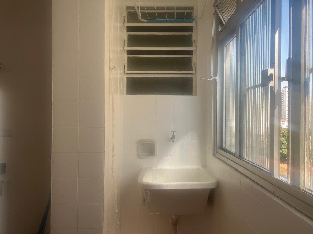 POMPÉIA APARTAMENTO PARA ALUGAR DE UM QUARTO, COM VAGA FIXA E COBERTA