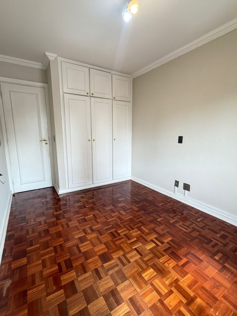 Locação 3 dormitórios (1 suíte) PERDIZES