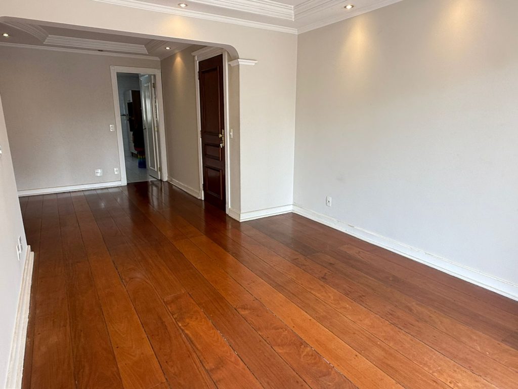 Locação 3 dormitórios (1 suíte) PERDIZES