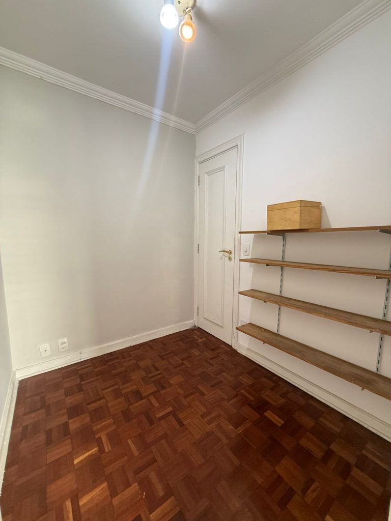 Locação 3 dormitórios (1 suíte) PERDIZES