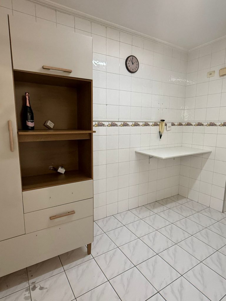 Locação 3 dormitórios (1 suíte) PERDIZES