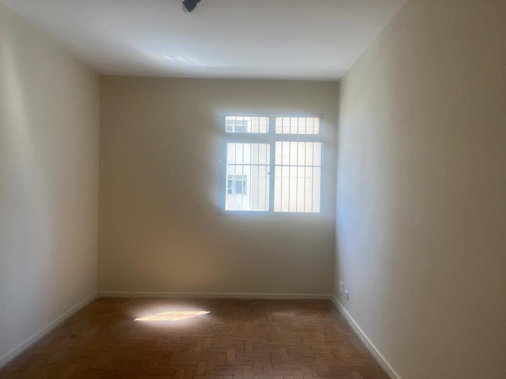 POMPÉIA APARTAMENTO PARA ALUGAR DE UM QUARTO, COM VAGA FIXA E COBERTA