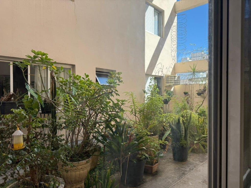 LAPA APARTAMENTO À VENDA COM UM DORMITÓRIO E VAGA