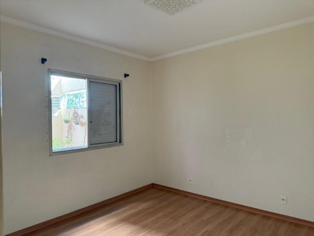 LAPA APARTAMENTO À VENDA COM UM DORMITÓRIO E VAGA