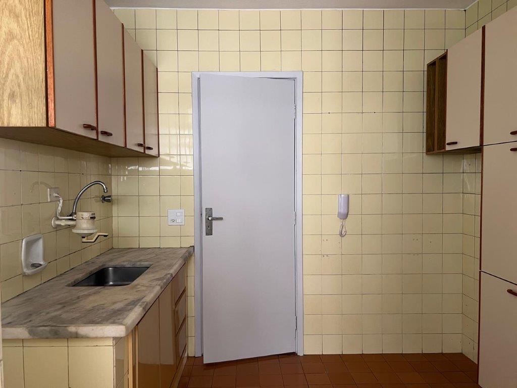 POMPÉIA APARTAMENTO PARA ALUGAR DE DOIS QUARTOS, COM VAGA FIXA E COBERTA