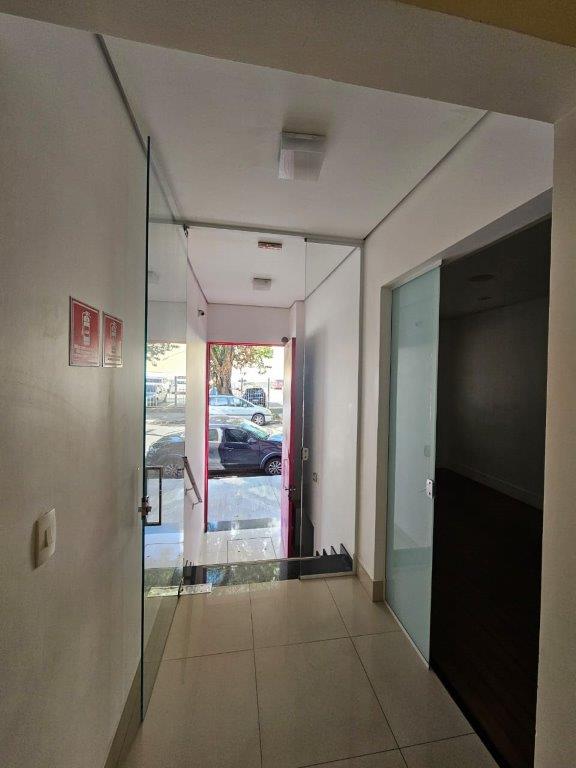 LAPA SOBRADO COMERCIAL PARA LOCAÇÃO NA RUA DOMINGOS RODRIGUES 