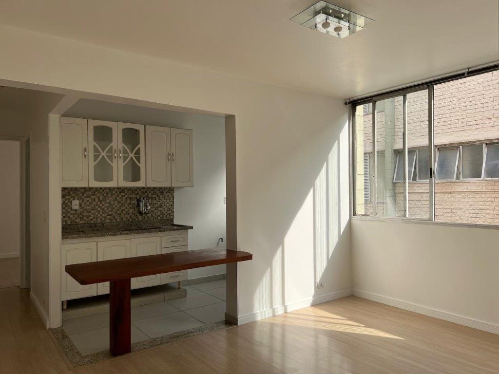 LAPA DE BAIXO APARTAMENTO PARA LOCAÇÃO NA PRAÇA JÁCOMO ZANELLA