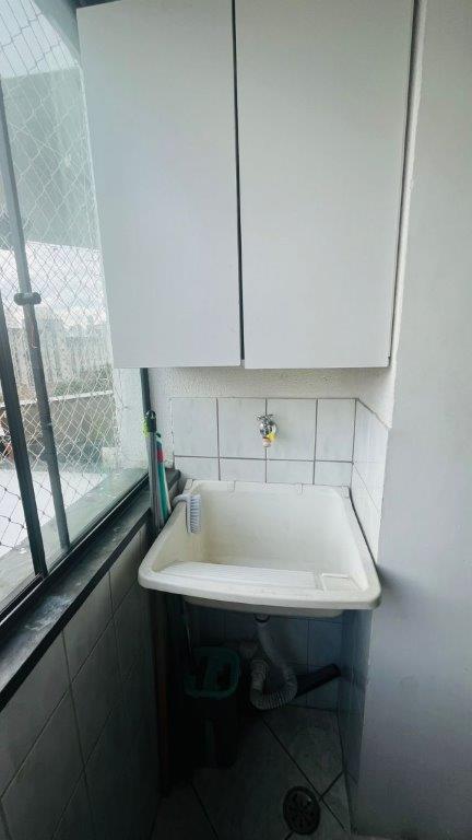 LAPA DE BAIXO APARTAMENTO À VENDA COM 2 DORMITÓRIOS, SACADA E VAGA DE GARAGEM