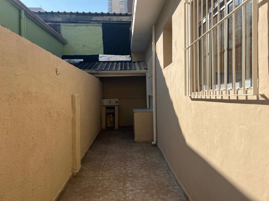 VILA ROMANA CASA TÉRREA PARA LOCAÇÃO SEM VAGA DE GARAGEM