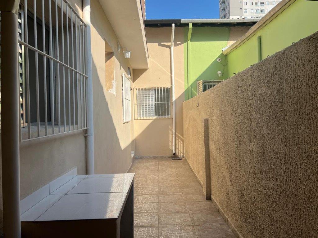 VILA ROMANA CASA TÉRREA PARA LOCAÇÃO SEM VAGA DE GARAGEM