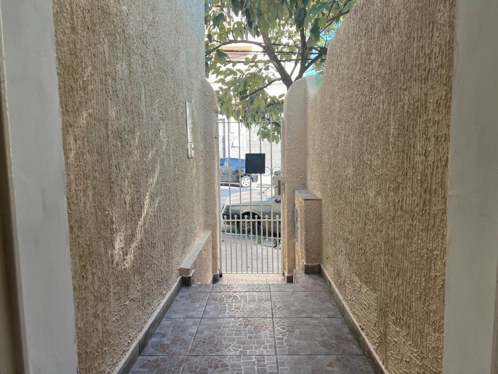 VILA ROMANA CASA TÉRREA PARA LOCAÇÃO SEM VAGA DE GARAGEM