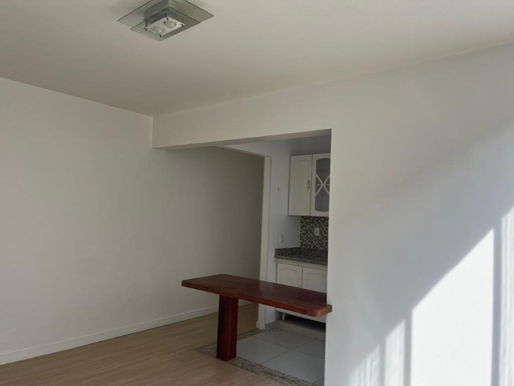 LAPA DE BAIXO APARTAMENTO PARA LOCAÇÃO NA PRAÇA JÁCOMO ZANELLA
