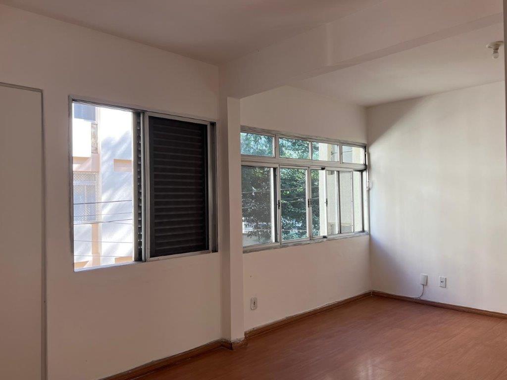 LAPA DE BAIXO APARTAMENTO PARA LOCAÇÃO PRÓXIMO DA POLÍCIA FEDERAL