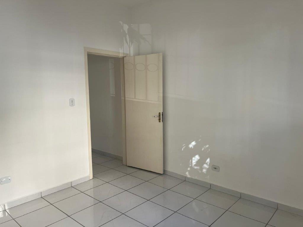 VILA ROMANA CASA TÉRREA PARA LOCAÇÃO SEM VAGA DE GARAGEM