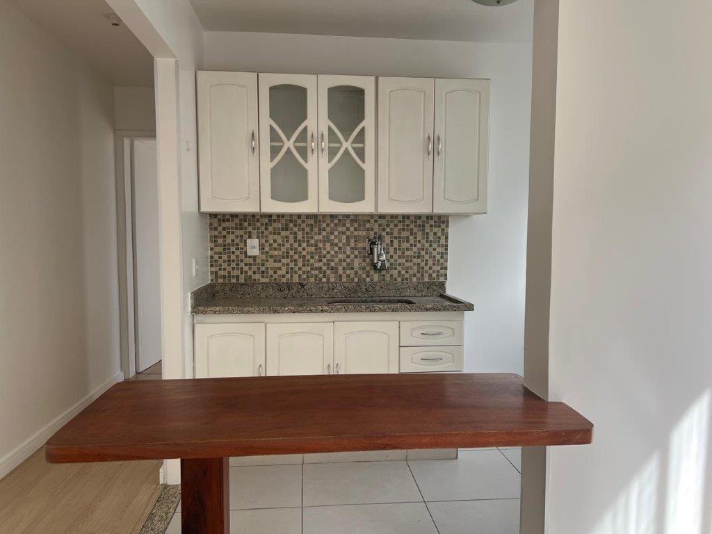 LAPA DE BAIXO APARTAMENTO PARA LOCAÇÃO NA PRAÇA JÁCOMO ZANELLA