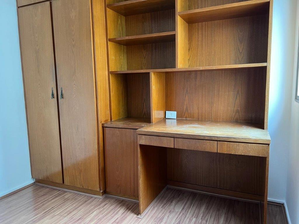 POMPÉIA APARTAMENTO PARA ALUGAR DE DOIS QUARTOS, COM VAGA FIXA E COBERTA