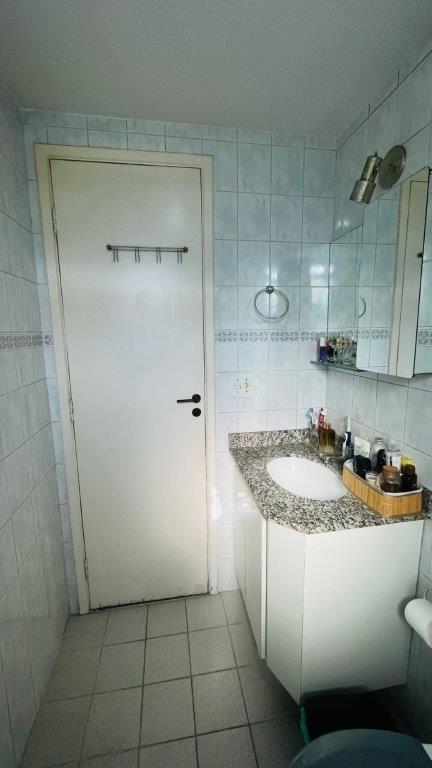 LAPA DE BAIXO APARTAMENTO À VENDA COM 2 DORMITÓRIOS, SACADA E VAGA DE GARAGEM