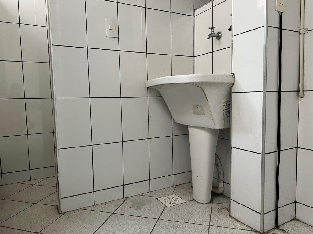 LAPA DE BAIXO PARA LOCAÇÃO APARTAMENTO COM TRÊS DORMITÓRIOS    