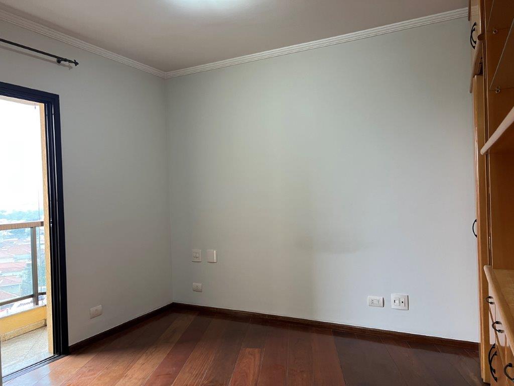 PARQUE SÃO DOMINGOS APARTAMENTO À VENDA COM 3 DORMITÓRIOS E COM 3 VAGAS DE GARAGEM 