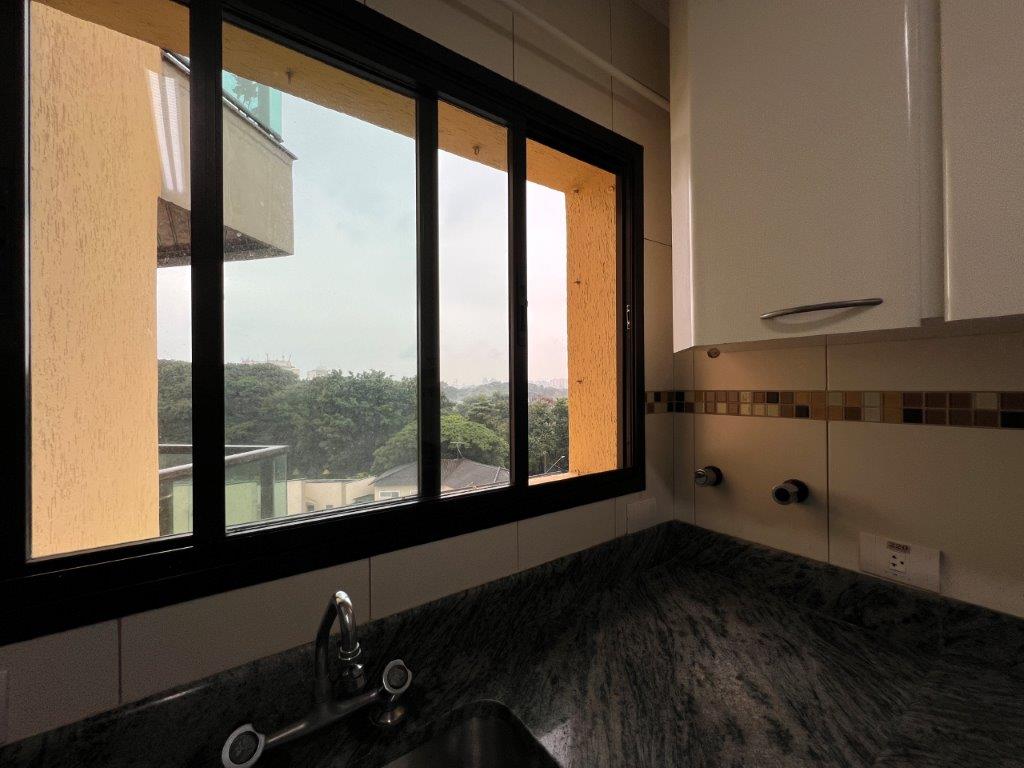 PARQUE SÃO DOMINGOS APARTAMENTO À VENDA COM 3 DORMITÓRIOS E COM 3 VAGAS DE GARAGEM 