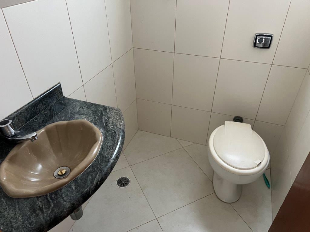PARQUE SÃO DOMINGOS APARTAMENTO À VENDA COM 3 DORMITÓRIOS E COM 3 VAGAS DE GARAGEM 