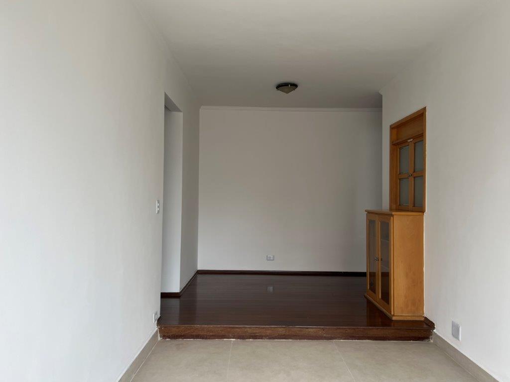 ALTO DE PINHEIROS APARTAMENTO PARA LOCAÇÃO PRÓXIMO DO PARQUE VILA LOBOS COM 2 DORMITÓRIOS E VAGA FIXA