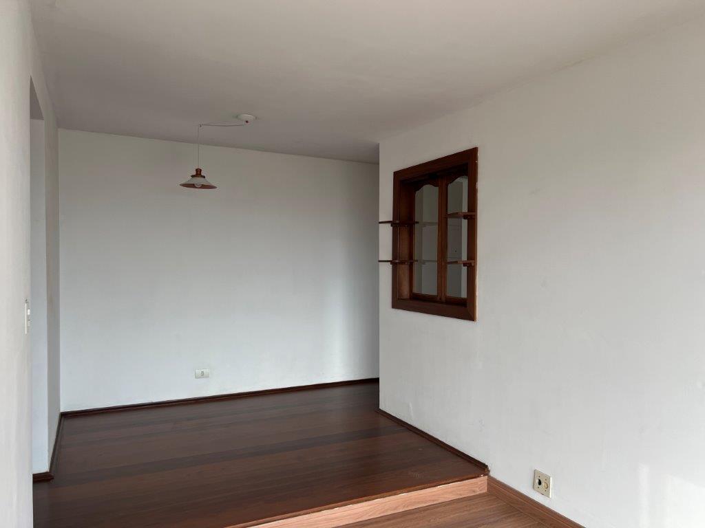 ALTO DE PINHEIROS APARTAMENTO PARA LOCAÇÃO COM 2 DORMITÓRIOS E VAGA FIXA