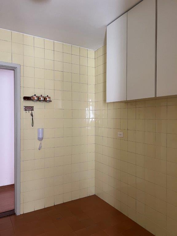 POMPÉIA APARTAMENTO PARA ALUGAR DE DOIS QUARTOS, COM VAGA FIXA E COBERTA