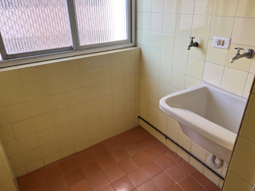 POMPÉIA APARTAMENTO PARA ALUGAR DE DOIS QUARTOS, COM VAGA FIXA E COBERTA