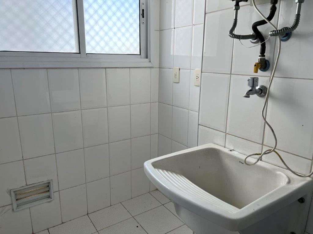 LAPA APARTAMENTO PARA LOCAÇÃO COM 2 DORMITÓRIOS E UMA VAGA