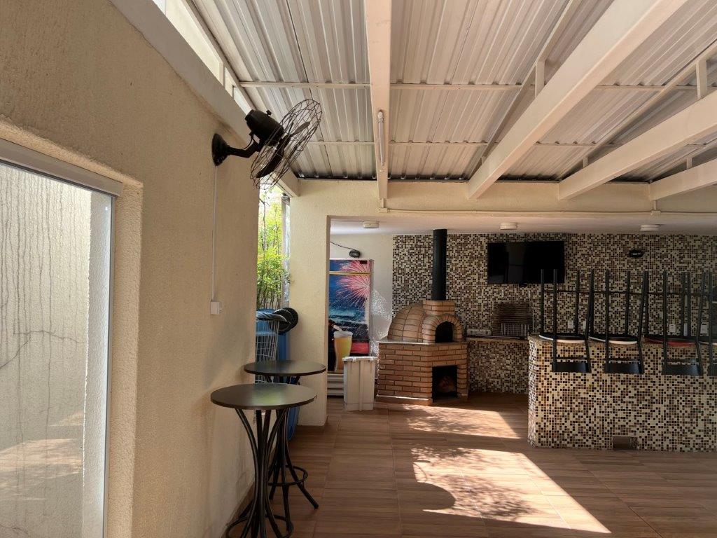 LAPA APARTAMENTO PARA LOCAÇÃO COM 2 DORMITÓRIOS E UMA VAGA