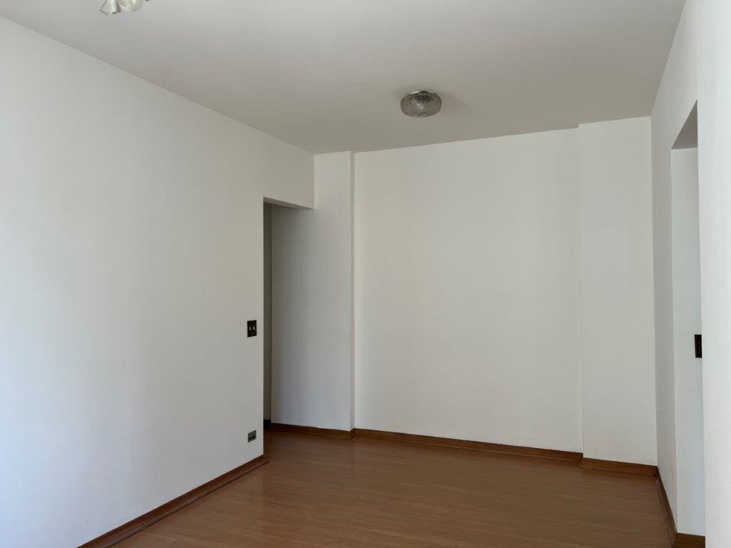 POMPÉIA APARTAMENTO PARA ALUGAR DE DOIS QUARTOS, COM VAGA FIXA E COBERTA