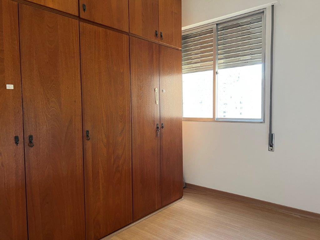 POMPÉIA APARTAMENTO PARA ALUGAR DE DOIS QUARTOS, COM VAGA FIXA E COBERTA