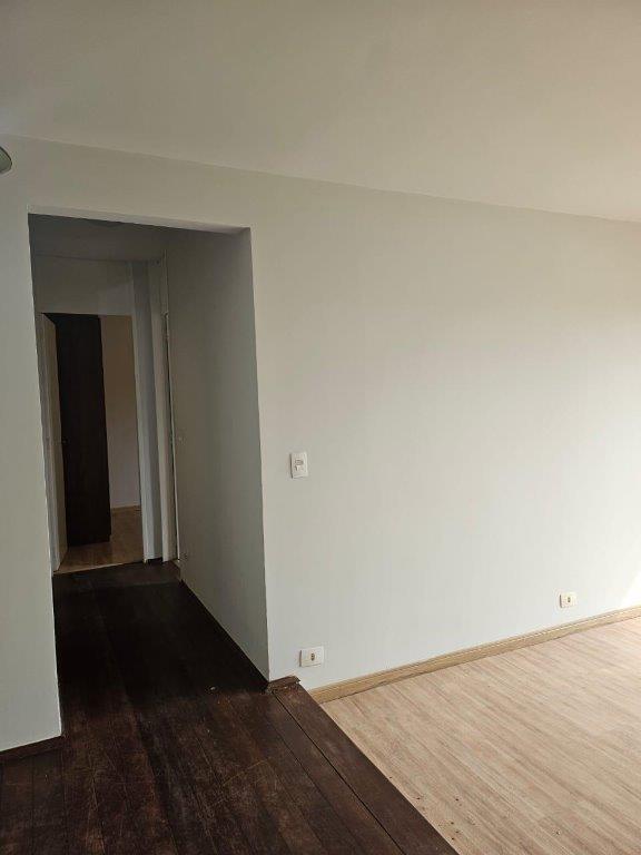 ALTO DE PINHEIROS APARTAMENTO PARA LOCAÇÃO COM 2 DORMITÓRIOS E VAGA FIXA