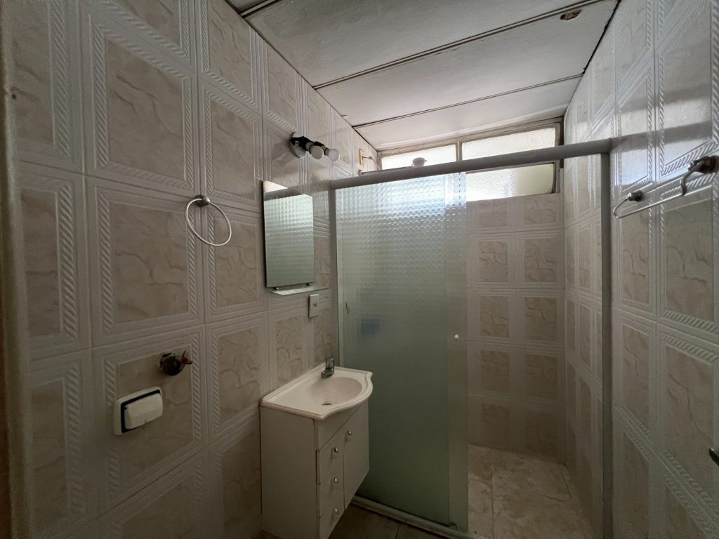 LAPA DE BAIXO APARTAMENTO PARA LOCAÇÃO COM 2 DORMITÓRIOS AU 65 m2