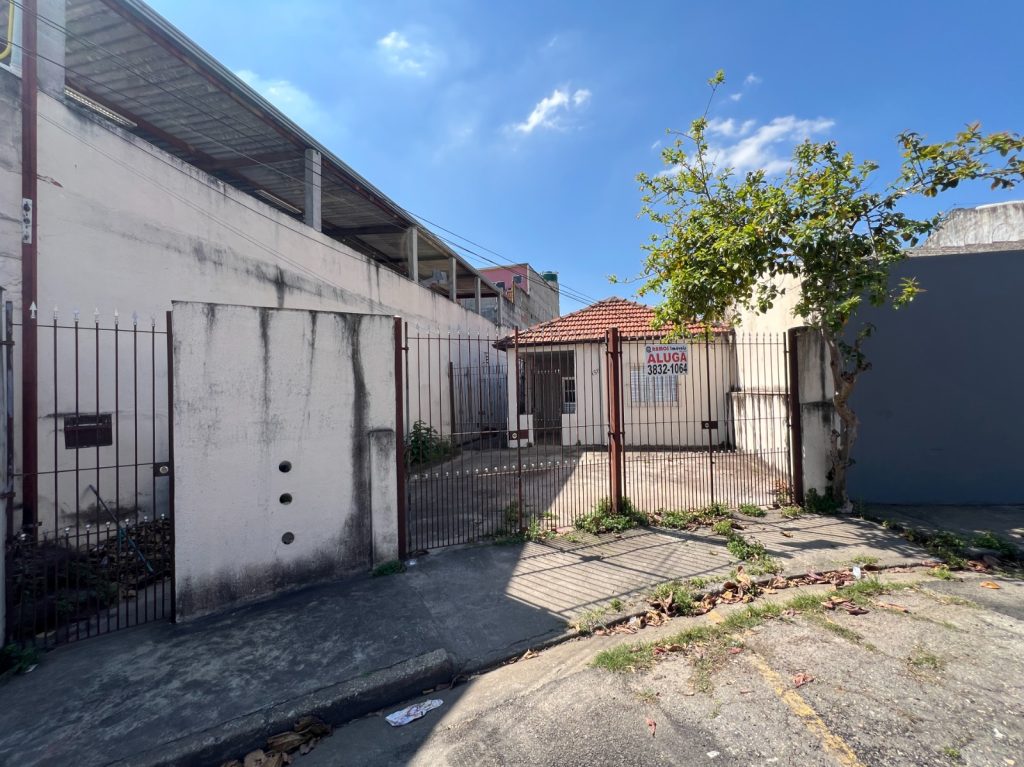 ÁGUA BRANCA CASA TÉRREA PARA LOCAÇÃO – NÃO INDEPENDENTE