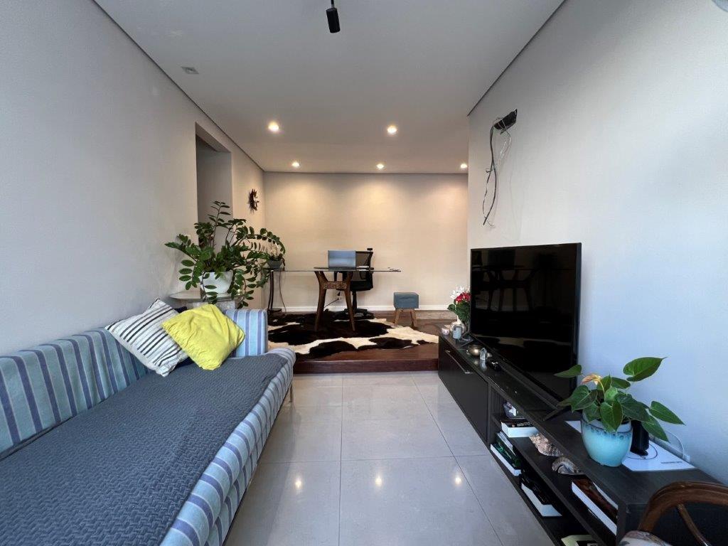 ALTO DE PINHEIROS APARTAMENTO À VENDA PRÓXIMO DO PARQUE VILA LOBOS COM 2 DORMITÓRIOS E VAGA FIXA