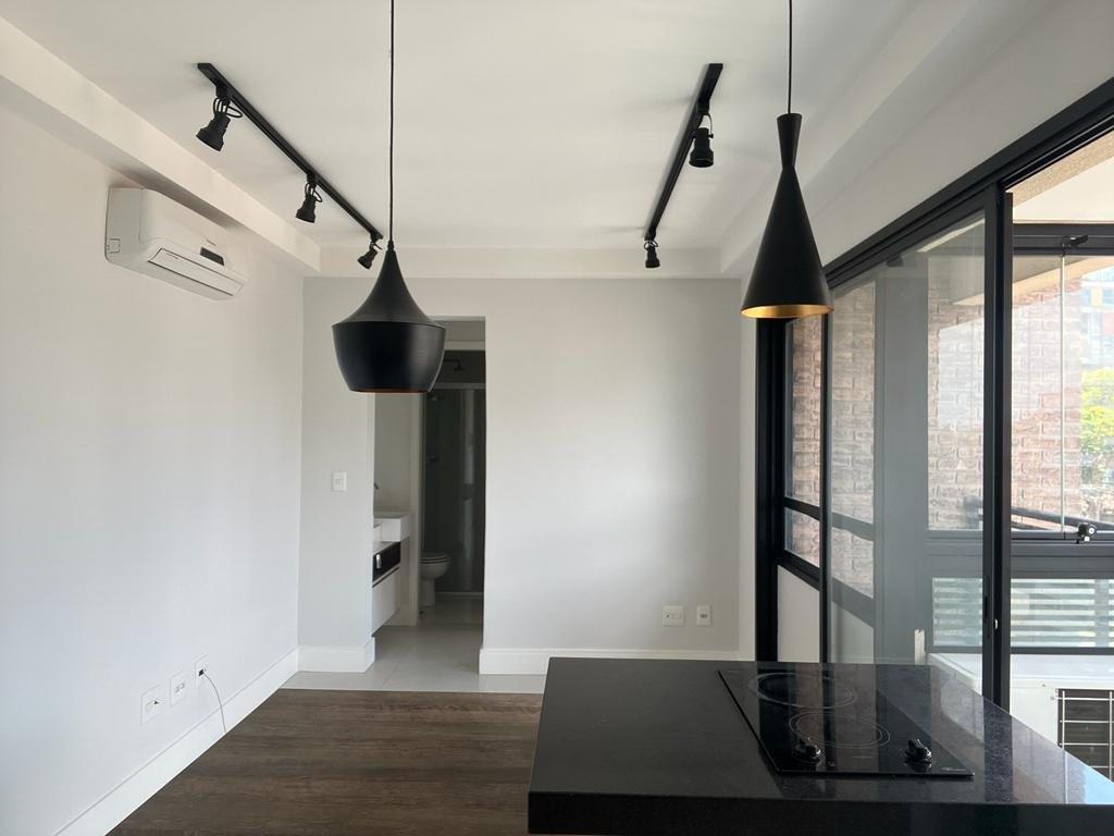 VILA MADALENA APARTAMENTO PARA LOCAÇÃO COM UM QUARTO,  VARANDA, AR-CONDICIONADO E VAGA DE GARAGEM