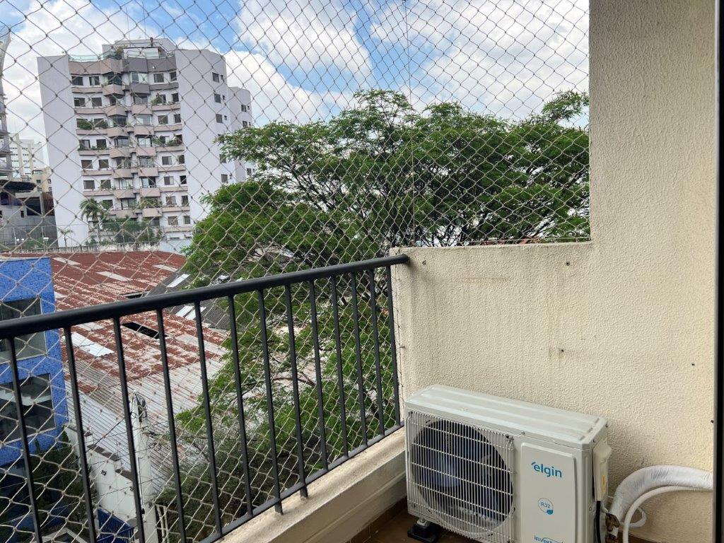 ALTO DE PINHEIROS APARTAMENTO PARA LOCAÇÃO COM 2 DORMITÓRIOS, VAGA FIXA E APARELHO DE AR-CONDICIONADO