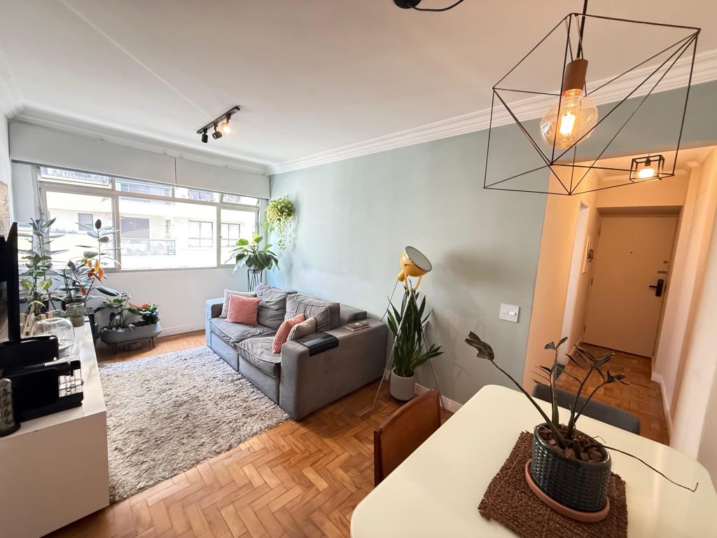 Apartamento reformado e pronto para morar em Perdizes!