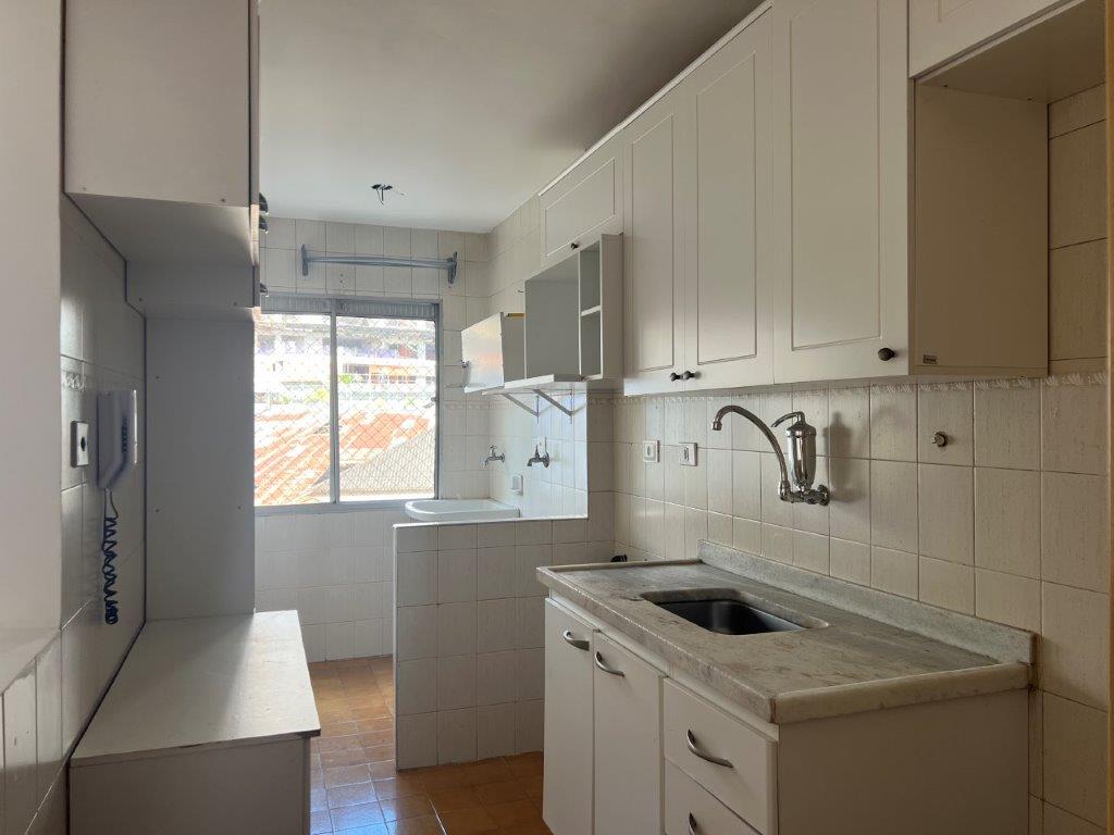ALTO DE PINHEIROS APARTAMENTO PARA LOCAÇÃO COM 2 DORMITÓRIOS E COM VAGA FIXA