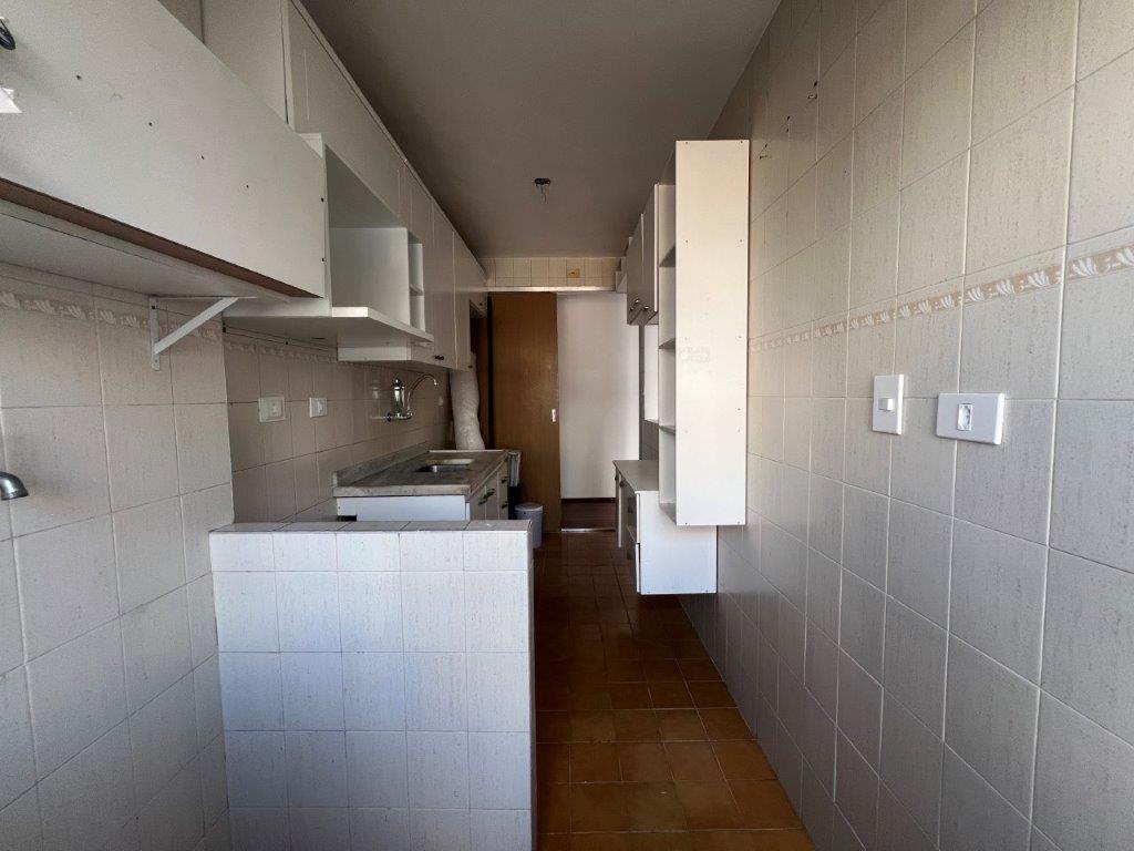 ALTO DE PINHEIROS APARTAMENTO PARA LOCAÇÃO COM 2 DORMITÓRIOS E COM VAGA FIXA