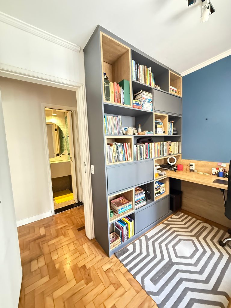 Apartamento reformado e pronto para morar em Perdizes!